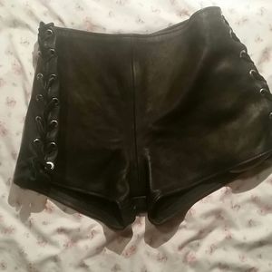 Deerskin leather lace-up shorts